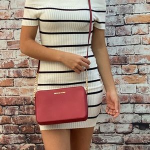 Michael Kors Jet Set crossbody